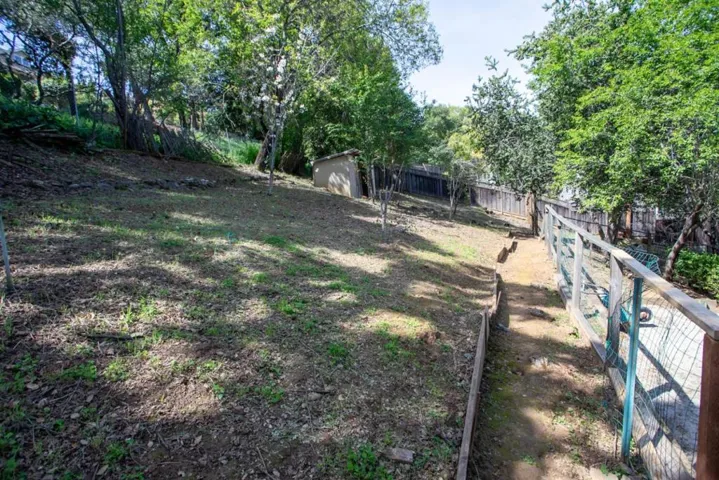 90 Cleland Avenue, Los Gatos, California 95030