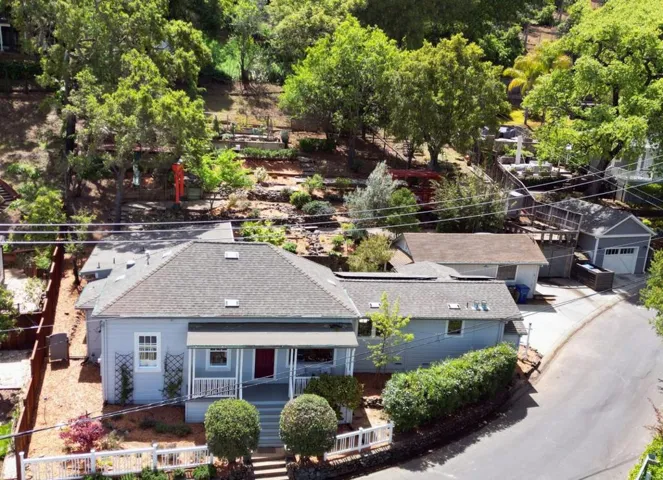 90 Cleland Avenue, Los Gatos, California 95030