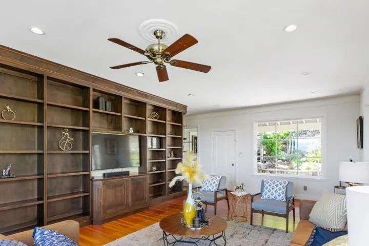 90 Cleland Avenue, Los Gatos, California 95030