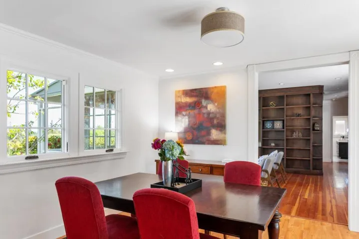 90 Cleland Avenue, Los Gatos, California 95030