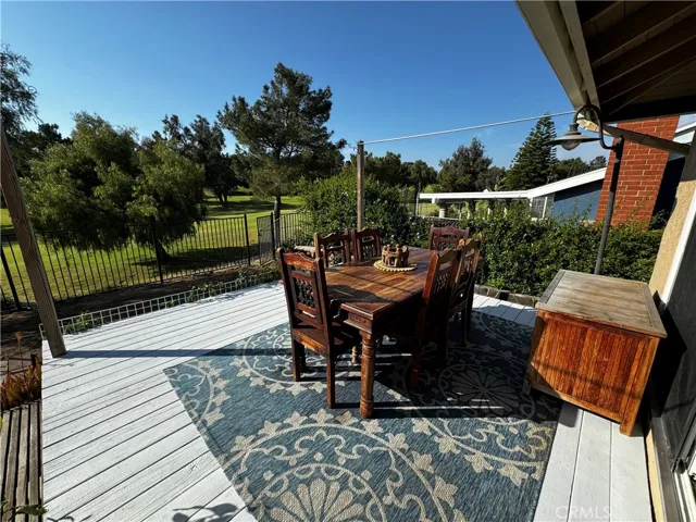 474 Termino Avenue, Corona, California 92879