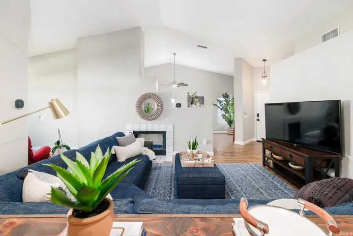 131 Playa Del Rey Avenue, Oceanside, California 92058