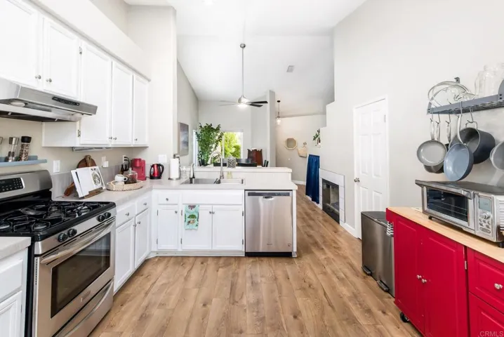 131 Playa Del Rey Avenue, Oceanside, California 92058