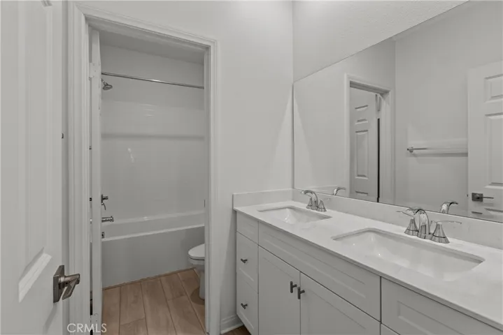 30957 Alister Lane, Winchester, California 92596