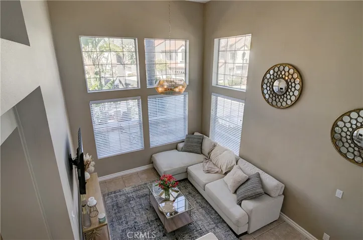 Love those windows in the living room!!