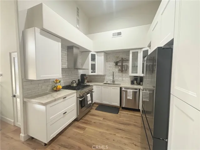 390 S Sepulveda Blvd, Westwood – Century City, California 90049