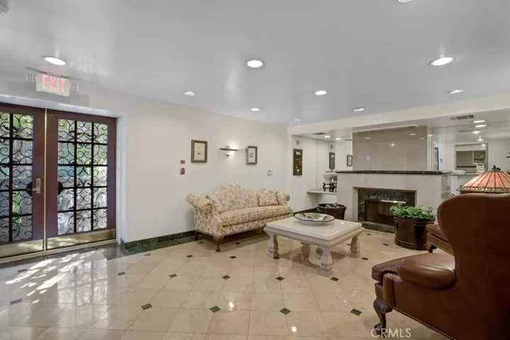 390 S Sepulveda Blvd, Westwood – Century City, California 90049