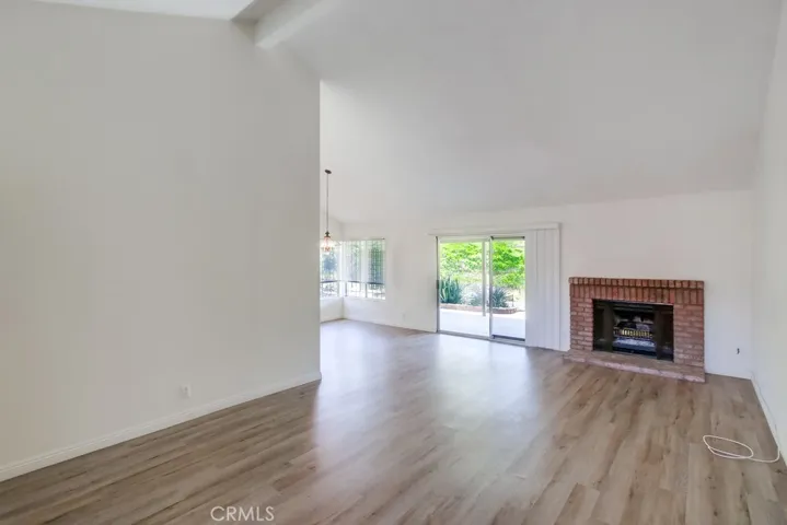 1437 W Country Club Lane, Escondido, California 92026