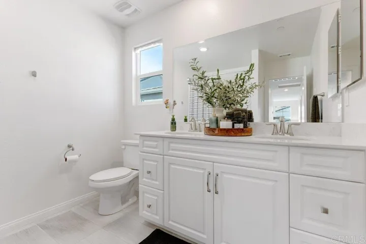 13653 Gray Hawk Way, Valley Center, California 92082