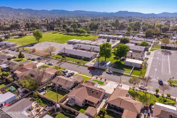 2140 Wisteria St Simi Valley-40