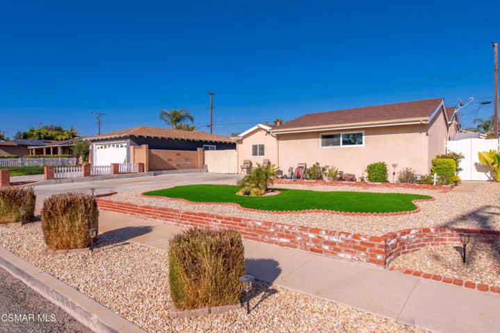 2140 Wisteria St Simi Valley-1