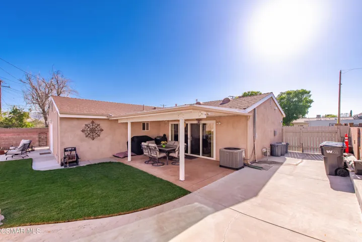2140 Wisteria St Simi Valley-29