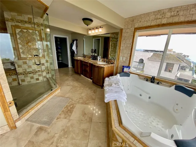621 Loretta Drive, Laguna Beach, California 92651