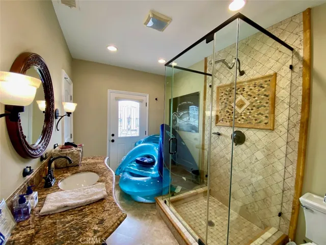 621 Loretta Drive, Laguna Beach, California 92651