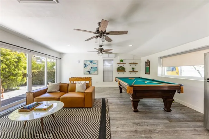 5808 Hilltop Road, Hidden Hills, California 91302