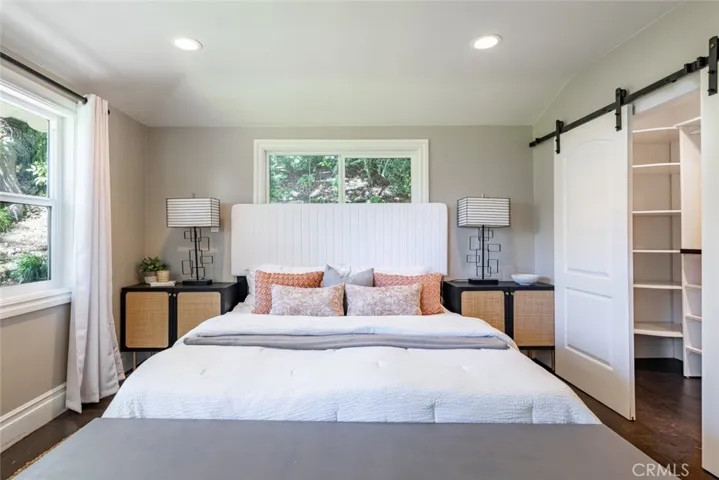 5808 Hilltop Road, Hidden Hills, California 91302