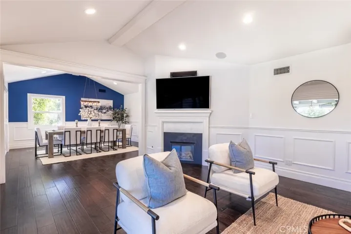5808 Hilltop Road, Hidden Hills, California 91302