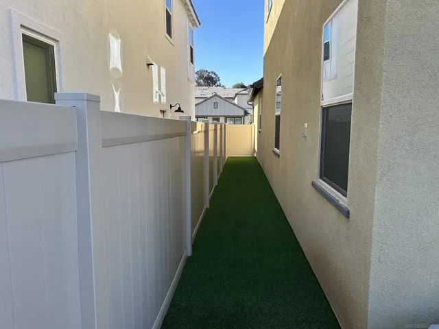1166 Barry Pl., Escondido, California 92026