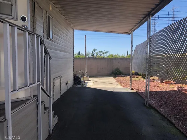 16601 S Garfield Avenue 204, Paramount, California 90723