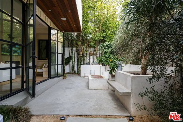 848 N Gardner Street, Los Angeles, California 90046