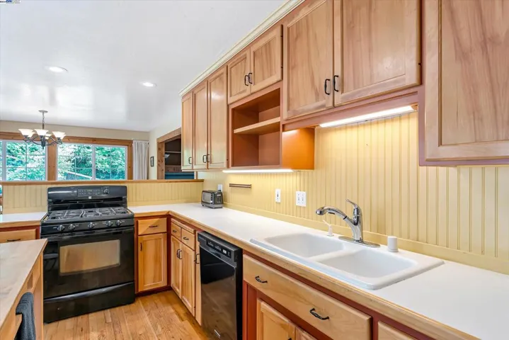 6365 Wright St, Felton, California 95018