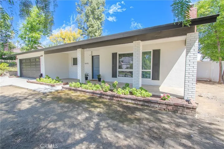 1645 Juanita Lane, Redlands, California 92373