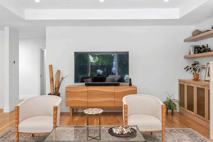 345 Claremont Way, Menlo Park, California 94025