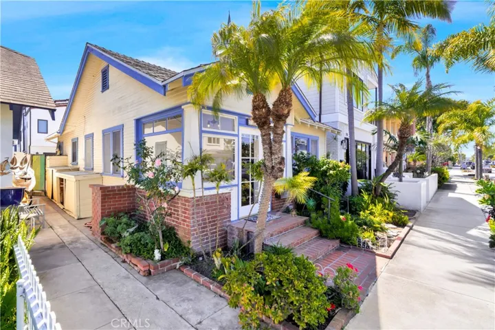 117 E Bay Avenue, Newport Beach, California 92661