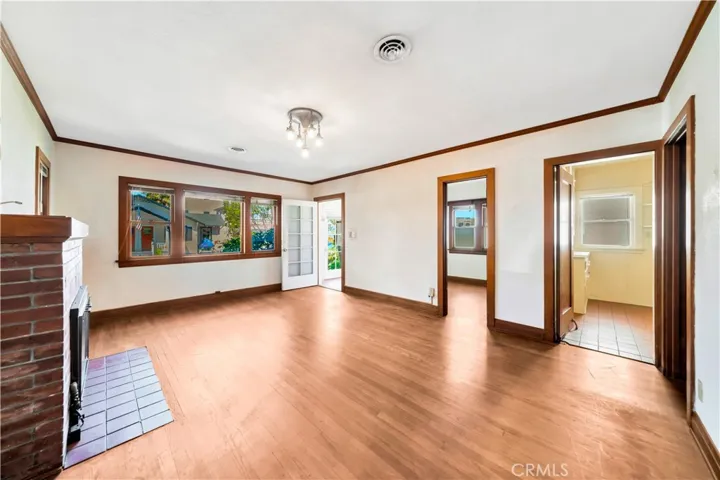 117 E Bay Avenue, Newport Beach, California 92661