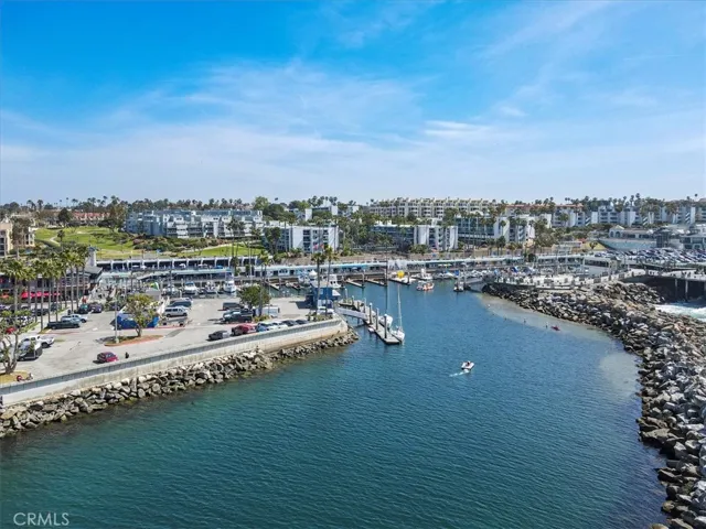 140 The Village 211, Redondo Beach, California 90277