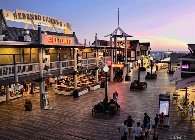Redondo Beach Pier at twilight
