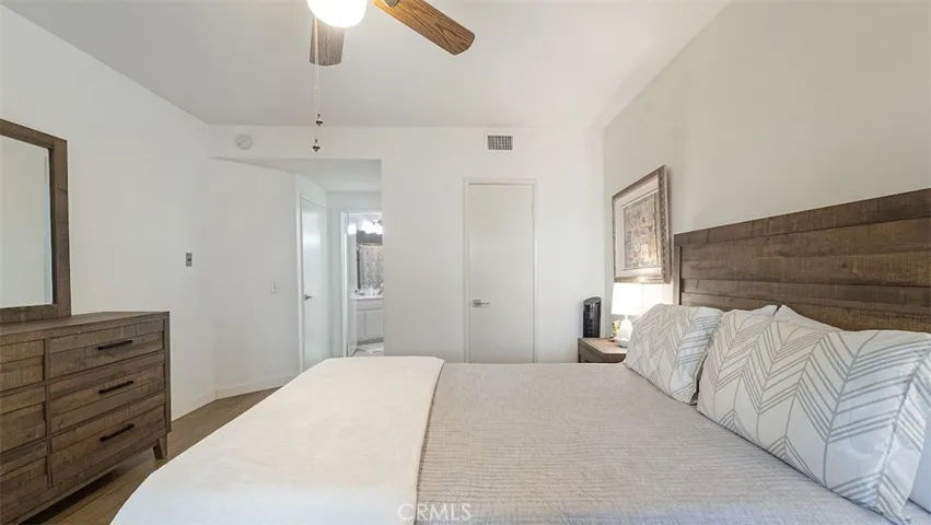 140 The Village 211, Redondo Beach, California 90277