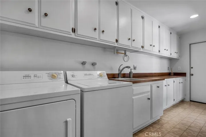 29711 Grandpoint Lane, Rancho Palos Verdes, California 90275