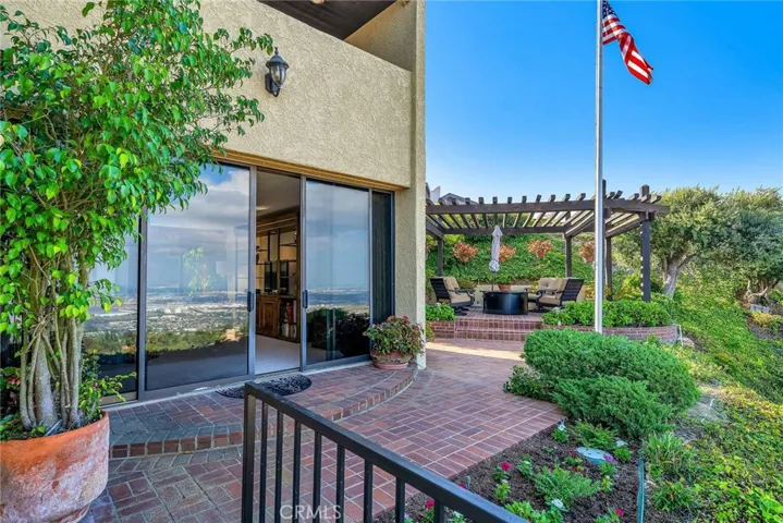 29711 Grandpoint Lane, Rancho Palos Verdes, California 90275