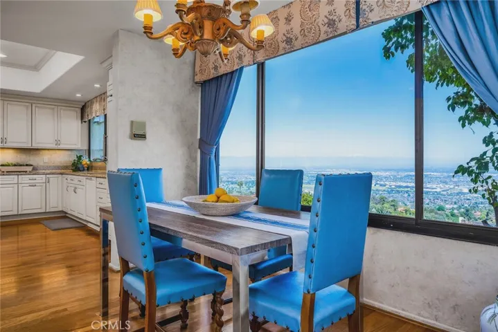29711 Grandpoint Lane, Rancho Palos Verdes, California 90275