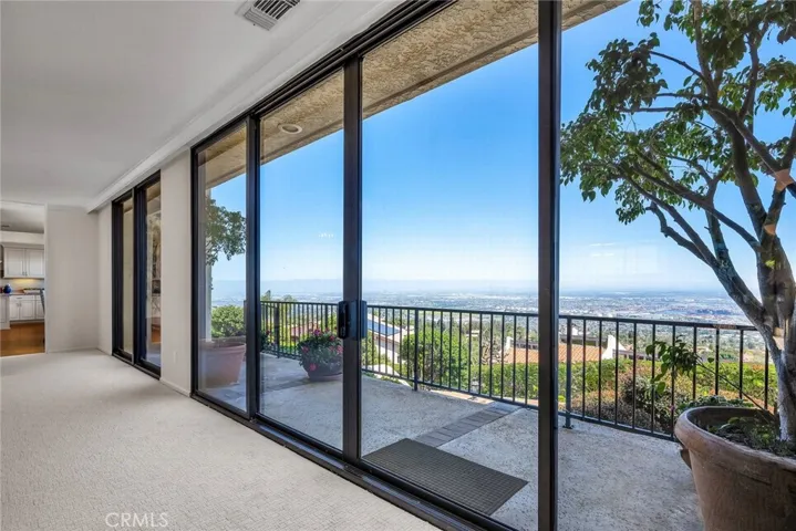 29711 Grandpoint Lane, Rancho Palos Verdes, California 90275