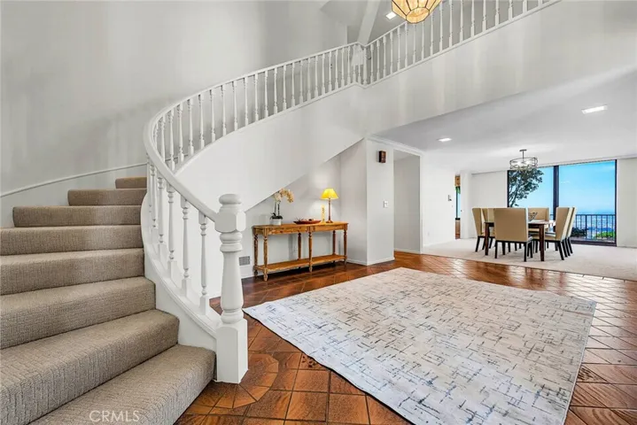 29711 Grandpoint Lane, Rancho Palos Verdes, California 90275