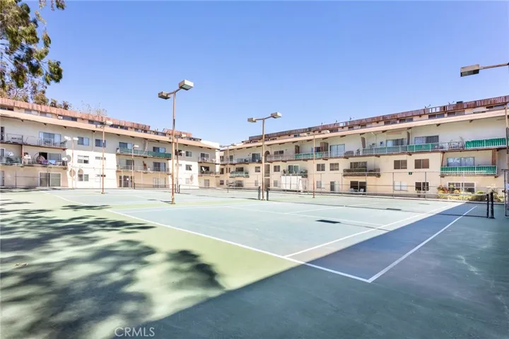 5460 White Oak Avenue K304, Encino, California 91316