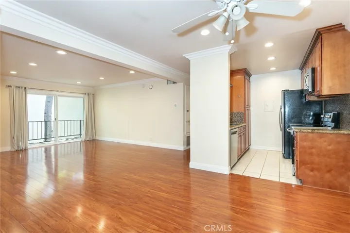 5460 White Oak Avenue K304, Encino, California 91316