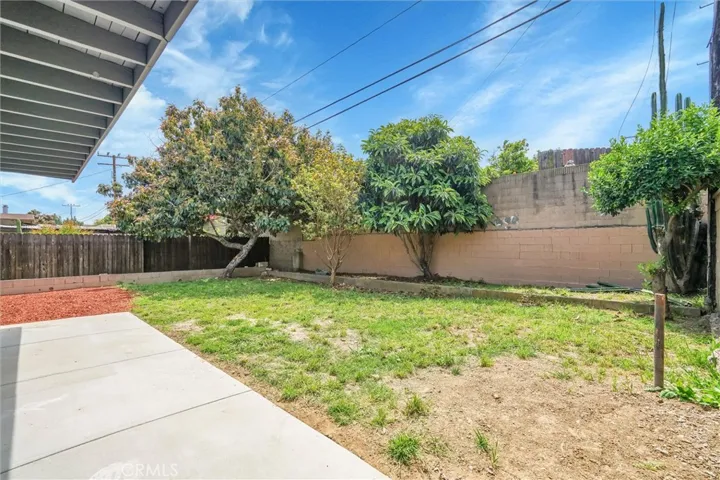 262 W 235th Street, Carson, California 90745
