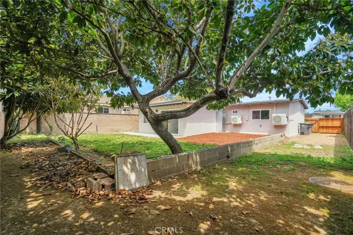 262 W 235th Street, Carson, California 90745