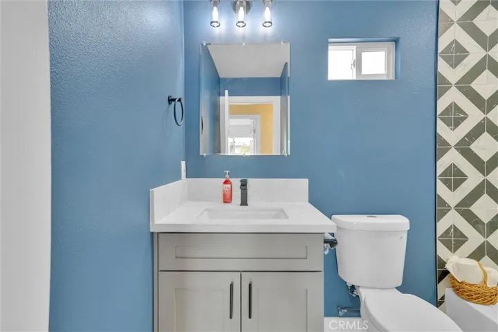 262 W 235th Street, Carson, California 90745