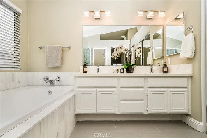 4040 South La Costa Court Court, La Habra, California 90631-2037