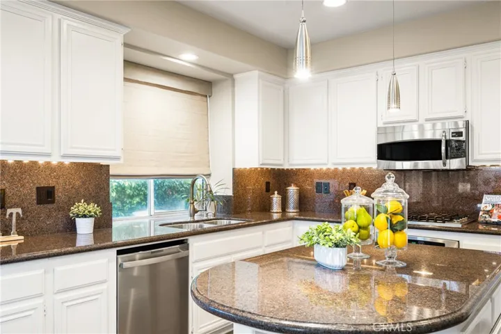 4040 South La Costa Court Court, La Habra, California 90631-2037