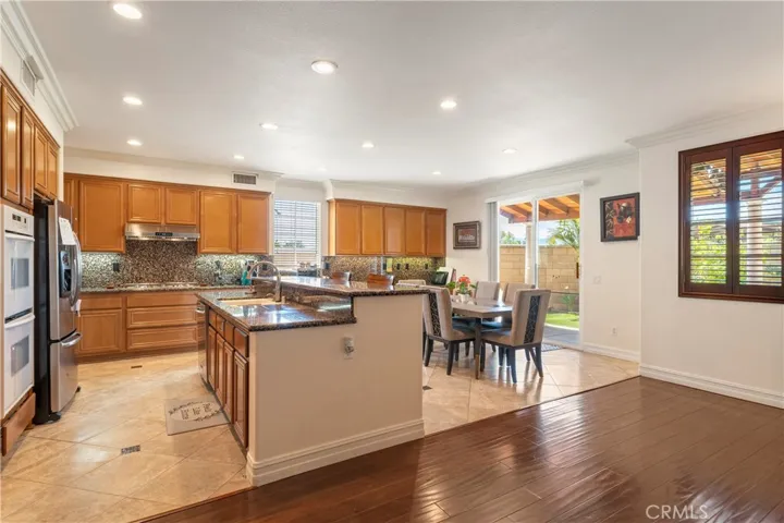 8224 Fieldstream Court, Eastvale, California 92880