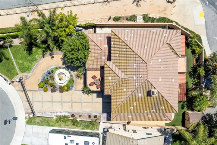 8224 Fieldstream Court, Eastvale, California 92880