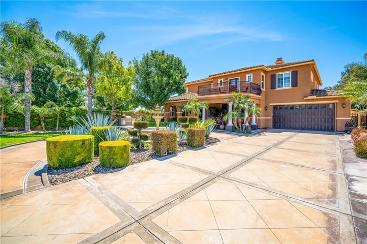 8224 Fieldstream Court, Eastvale, California 92880