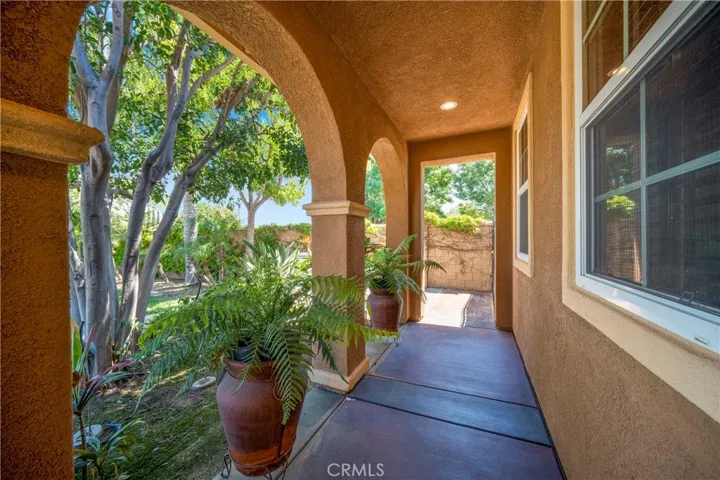 8224 Fieldstream Court, Eastvale, California 92880