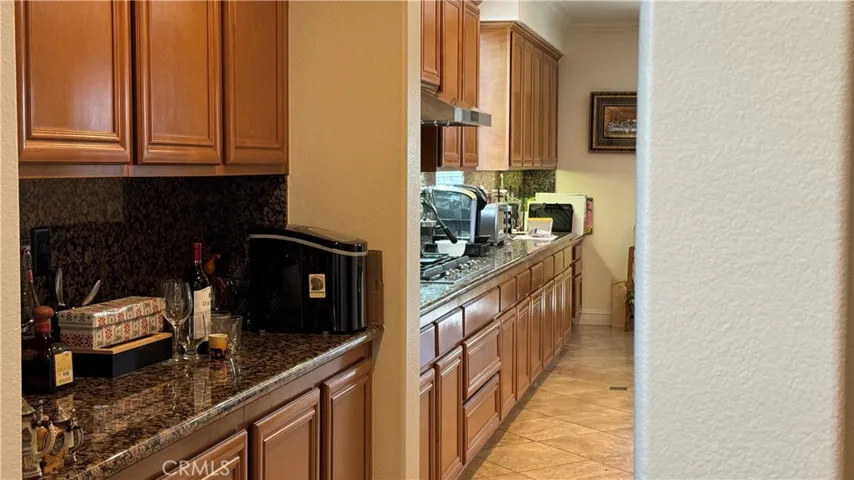 8224 Fieldstream Court, Eastvale, California 92880