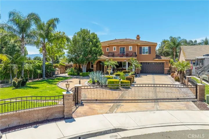 8224 Fieldstream Court, Eastvale, California 92880